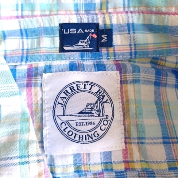JARRETT Bay Casual Button Shirt. - Picture 5 of 5